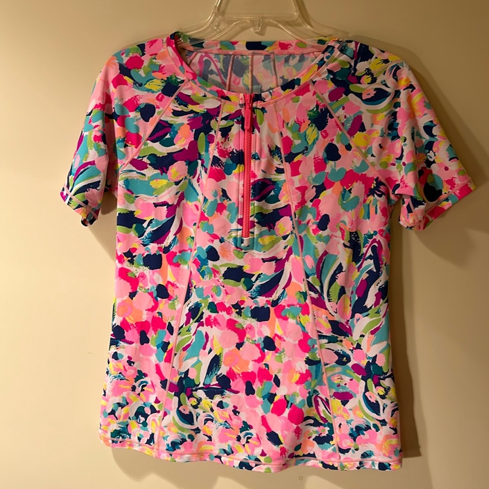 Lilly Pulitzer, Luxletic short sleeve top. Size S, Pink multi colored